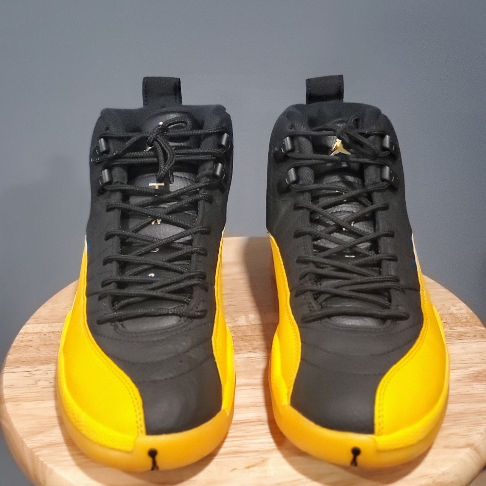 Jordan 12's University Gold
